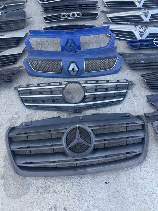 Grila centrala cu semn Sprinter 907 Touran 1t passat b5.5 Focus 2 nfl