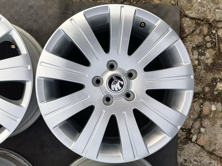 Джанти 17" 5х112 OEM Skoda
