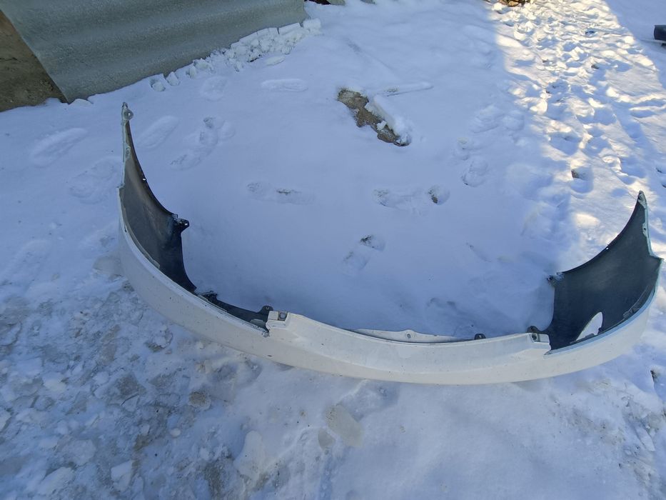 Бампер тайота камри