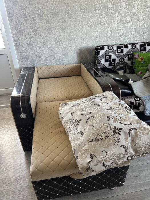 СРОЧНО ПРОДАМ Кресло-кровать