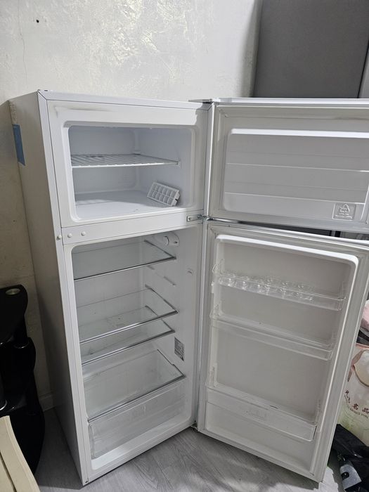 Холодильник Midea