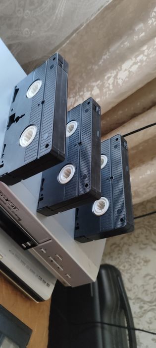 Новые видекассеты VHS 125 мин.
