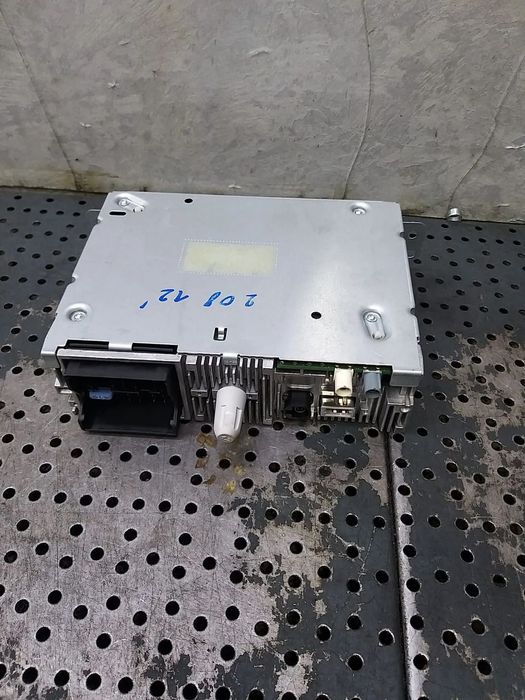 Unitate radio cd player navigatie peugeot 208 1 ca cc 9806729580