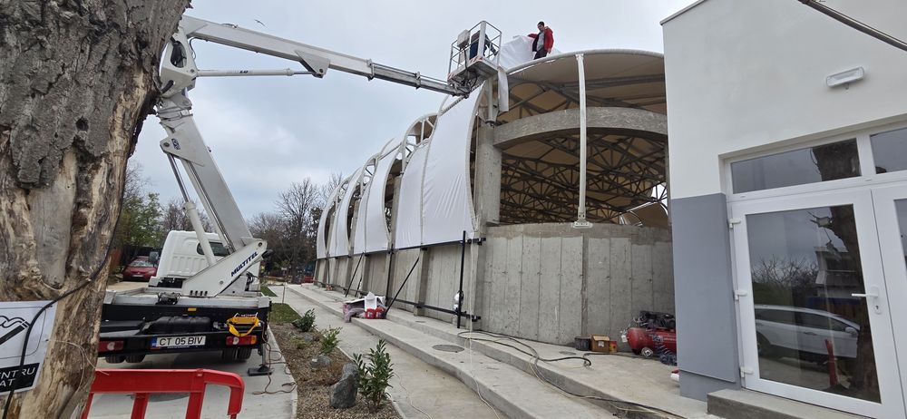 Închiriere tocator crengi