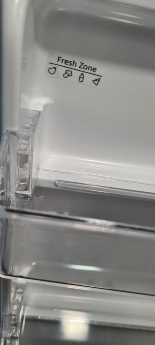 Чисто Нов Хладилник Bomann 85см А+(D)