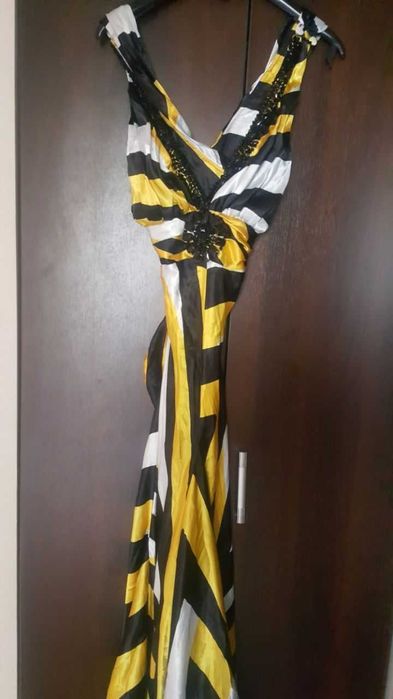 Платье красивое женское