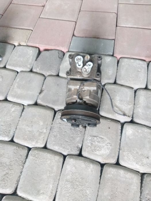 Kia Rio 00-05 компрессор кондиционера