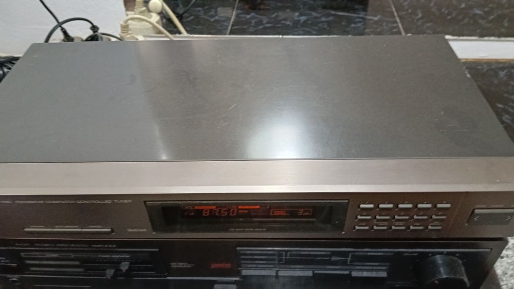 Linie audio JVC japoneză
