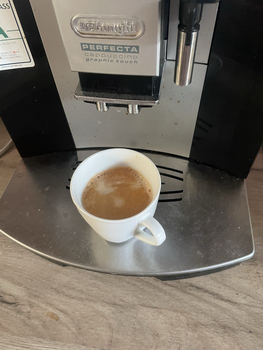 Expresor de vanzare,perfecta stare de functionara.