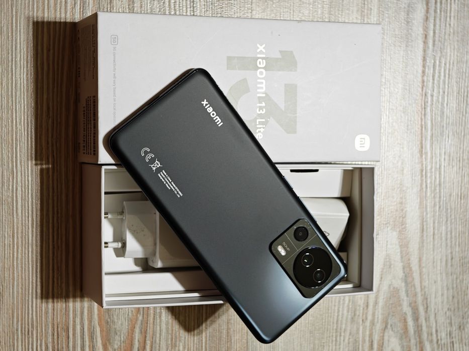 Xiaomi 13 lite 256 gb Ram 8 5G