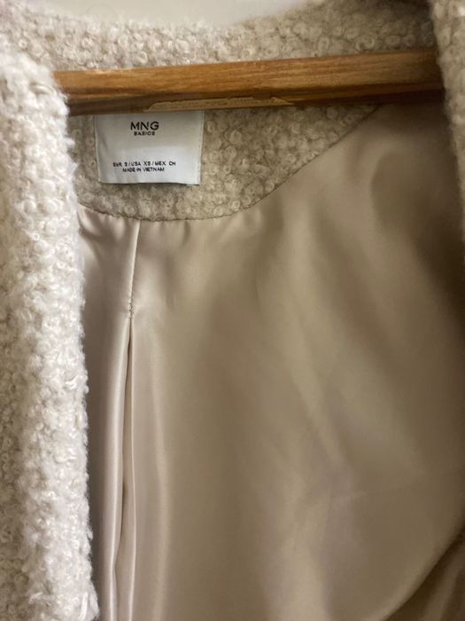 Пальто демисезон MANGO