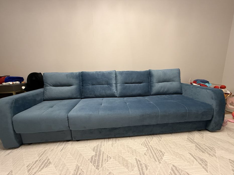 Срочно продам диван в идеальном состояний