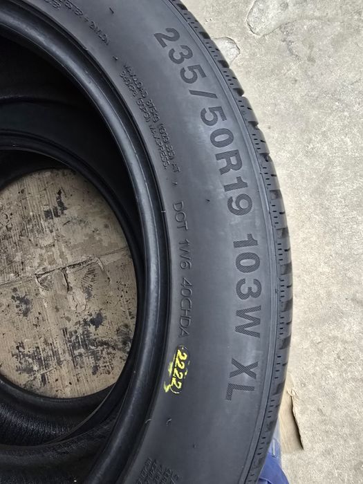 2 Anvelope All Seasson  Superia 235 50 R19XL   DOT 2222. Impecabile.
