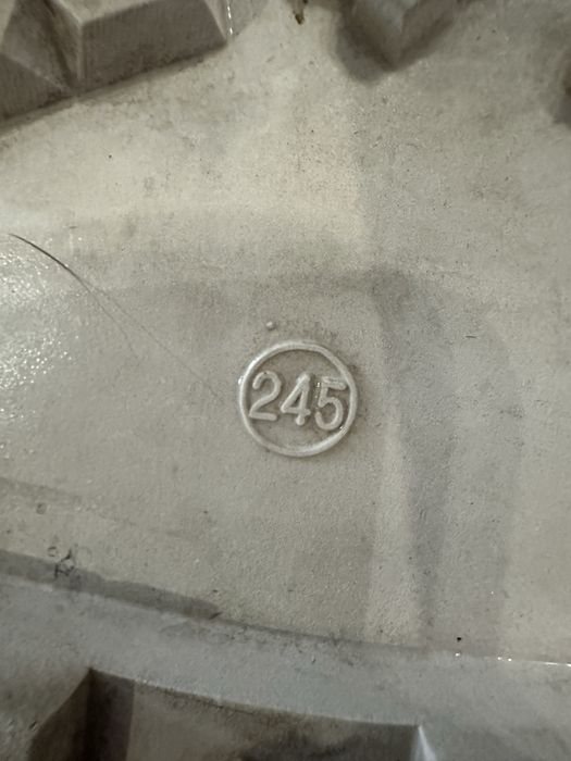 Полуботинки молочного цвета