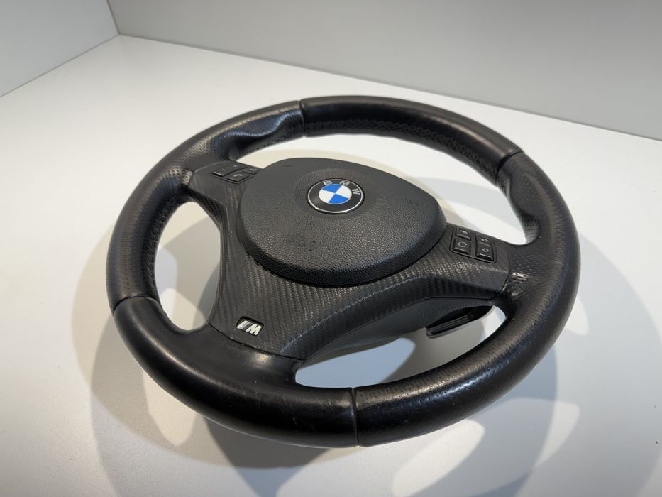 Фейслифт М волан с пера за БМВ Е90 Е91 Е92 Е93 Е87/ facelift M BMW