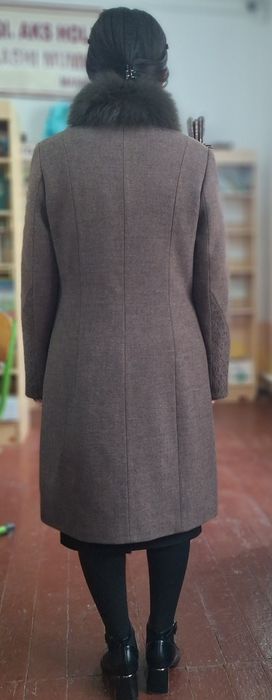 Ayollar paltosi Turkiyaniki