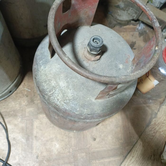 Продам газовый балон