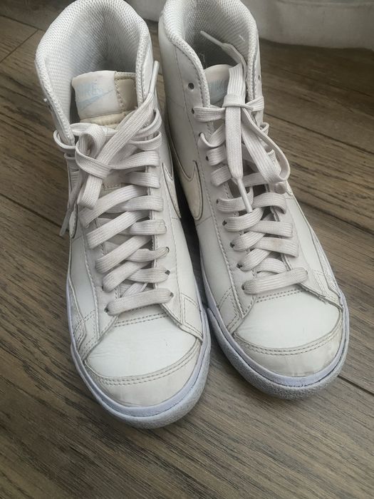 Дмски Кецове  Nike