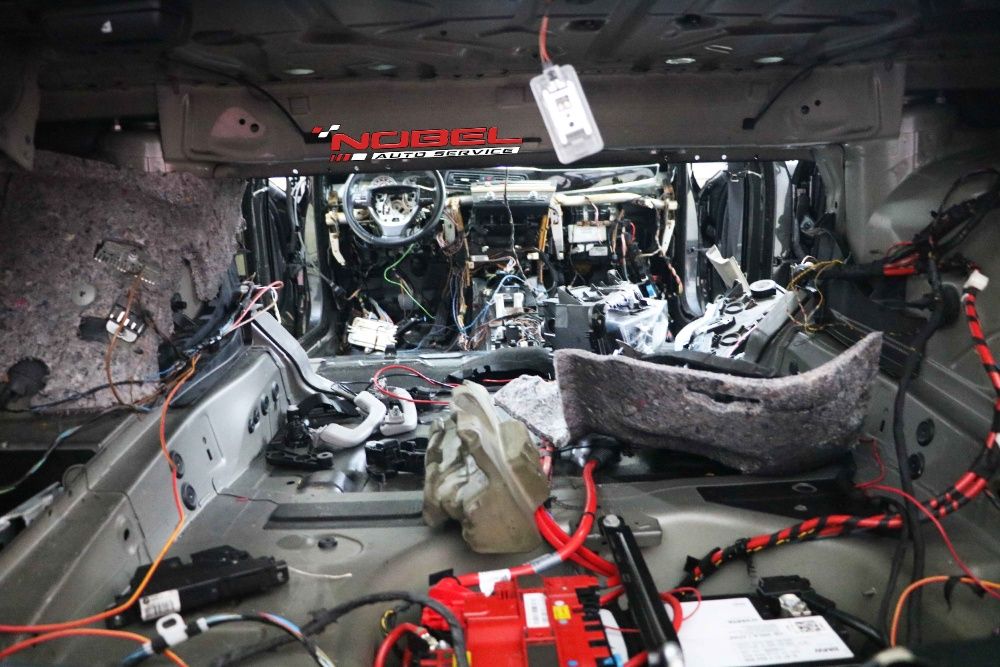 Service auto BMW Bucuresti electrica electronica mecanica sectorul 1