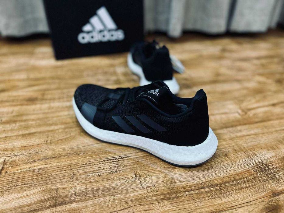 Adidas SENSEBOOST GO беговые кроссовки РАЗМЕР 40,41