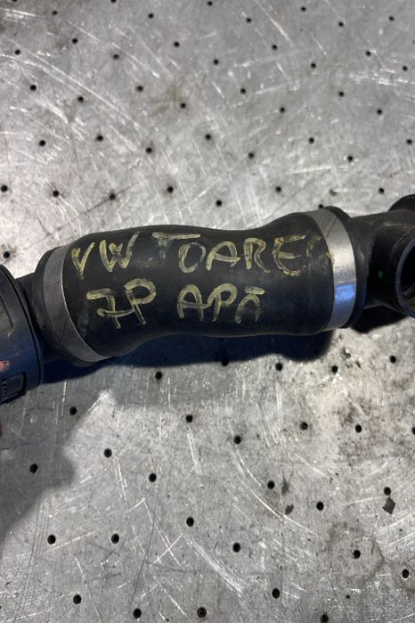 Conducta apa 7P6 122 051 G Volkswagen VW Touareg generatia 2 7P (face