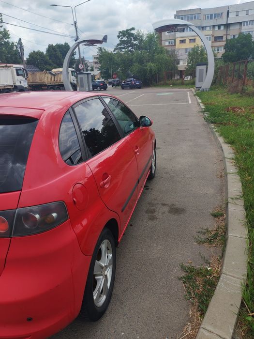 Seat Ibiza  an fabricație 2008 stare bună funcționare km  227.000