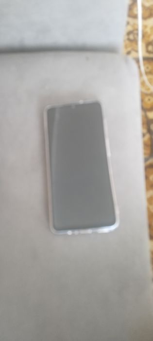 Самсунг 07 купил неделю назад продаю