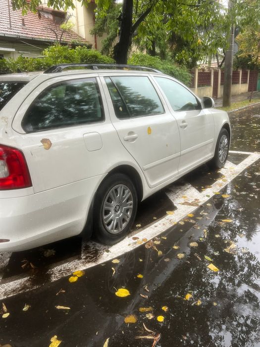 Vând Skoda Octavia II Facelift, an 2011, motor 1.4 TSI.