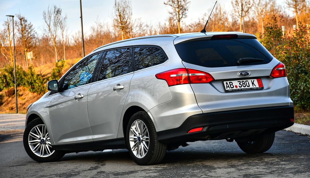 Ford Focus Titanium 120 Cp Euro 6 Camera Masalier Incalzire Scaune