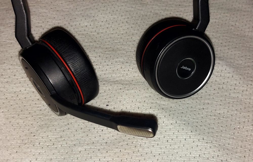 Casti bluetooth jabra evolio 75
