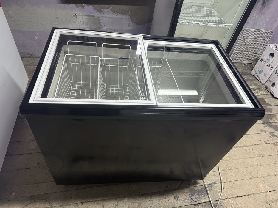 Продам морозильник в робочем состояние