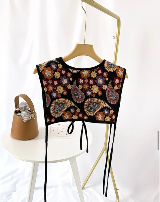 Стильный укороченный жилет/топ