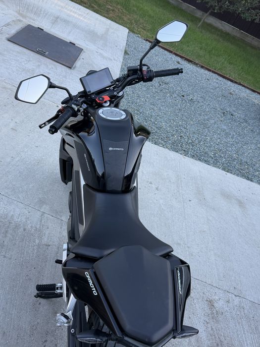 CF Moto 300F NK