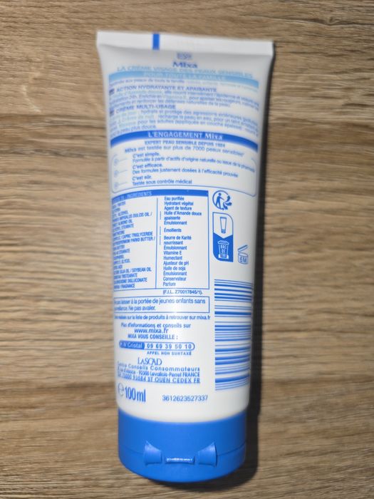 Cremă pentru ten sensibil