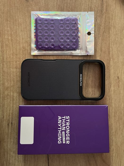 Husa MobilFox Iphone 17 Pro Max Antracit (noua) +cadou