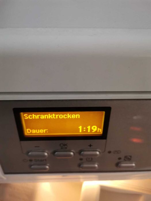 Професионална сушилня Miele