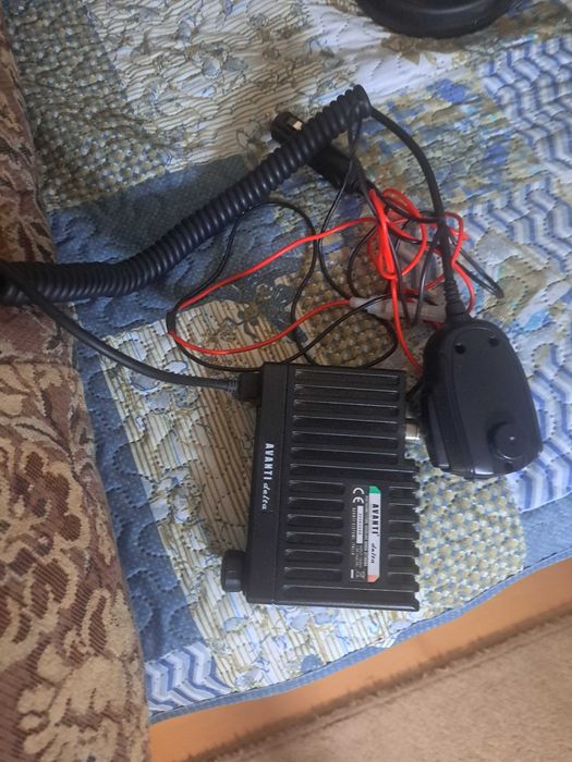 Vand statie emisie auto Avanti+antena