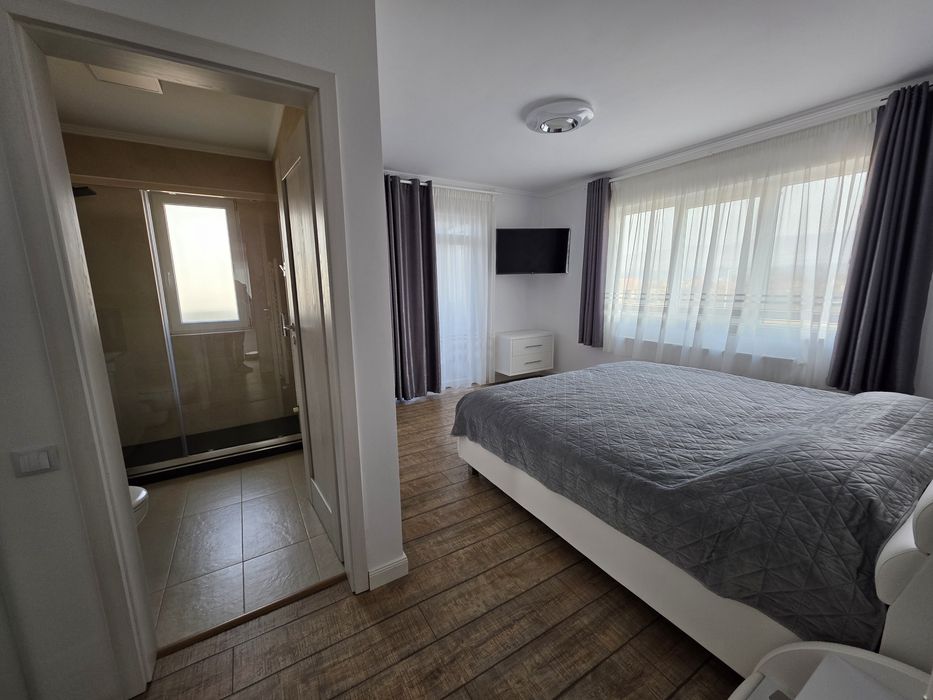 Apartament 3 camere la cheie ,2 băi ,proprietar