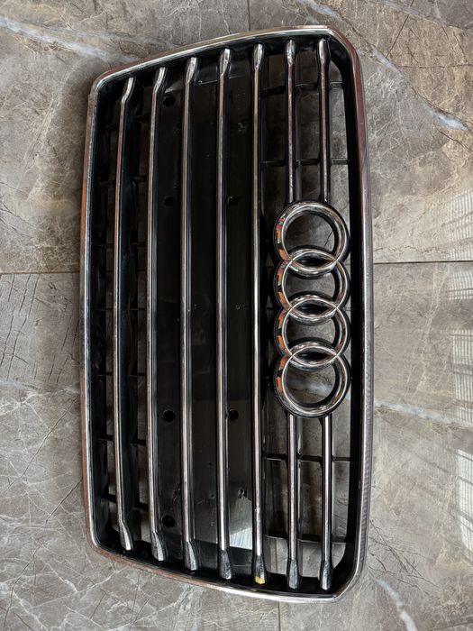 Предна решетка за Ауди а7 2014