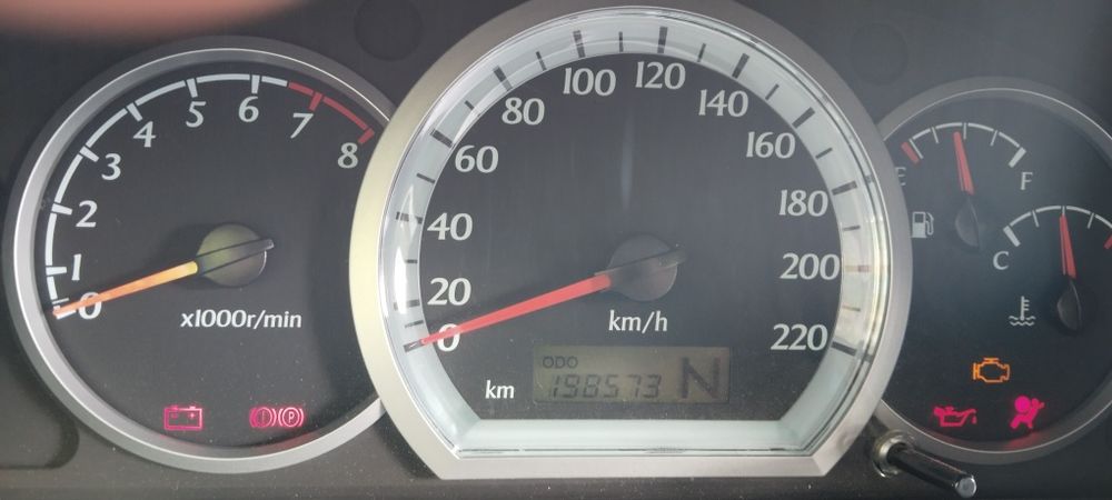 Gentra 2016 1-evro Мокрый асфальт