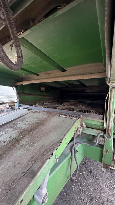 Продам John Deere 9560