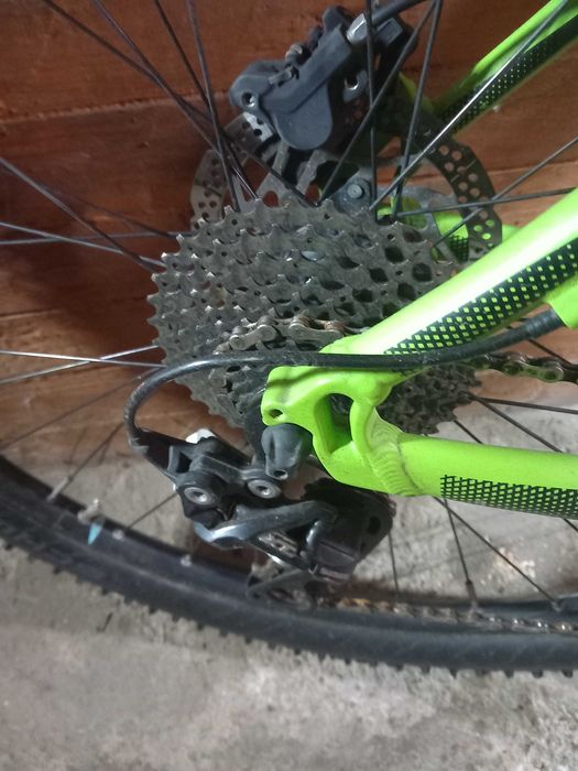 Vand bicicleta cube 29