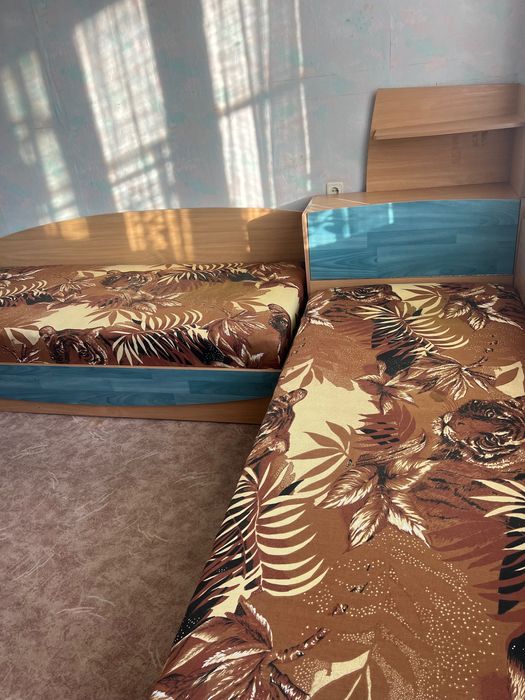 Легла с ракла  и гардероб