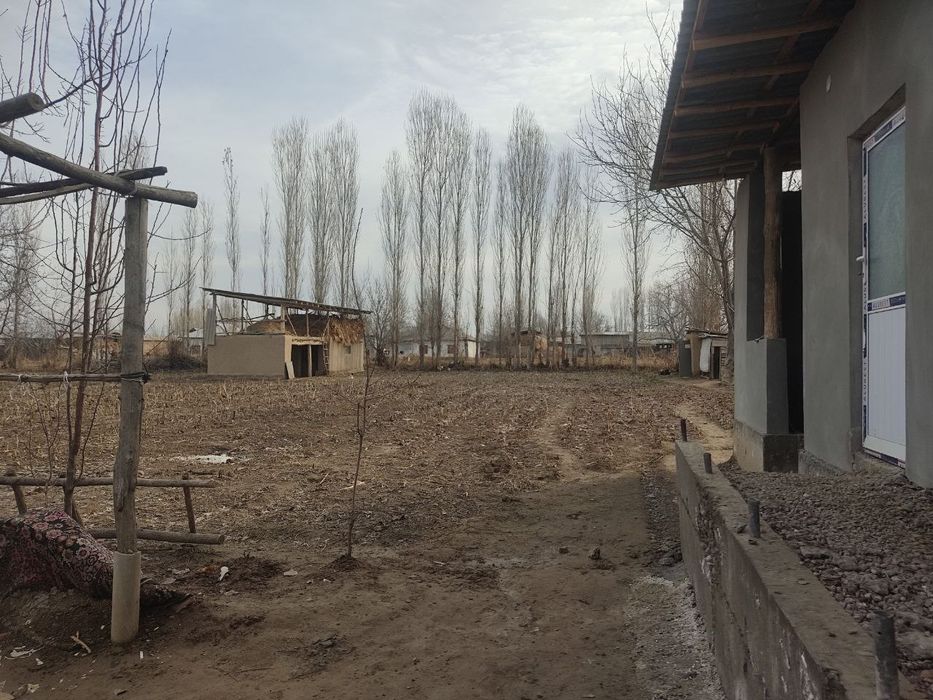 5 xonali uy sotiladi