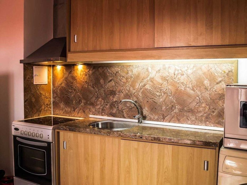 Дава се под наем Двустаен апартамент в Бургас, Меден рудник - зона А - 51 кв.м за 250 € - Снимка #2