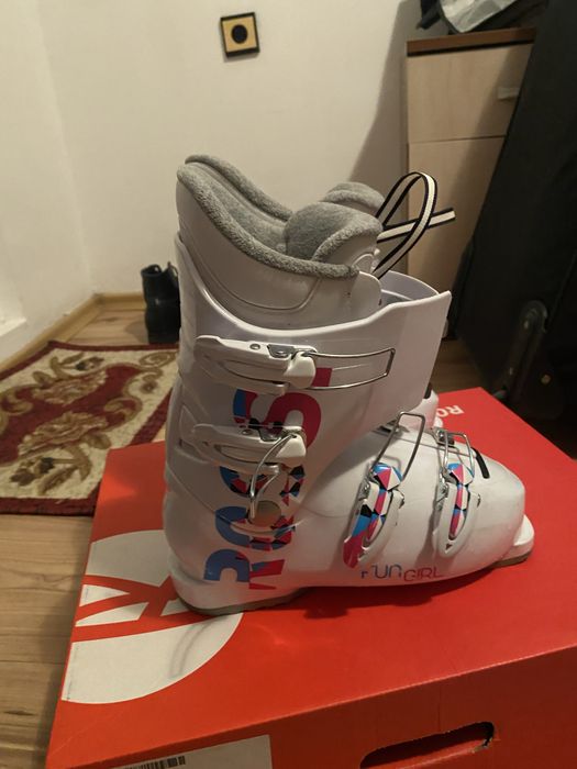 Детски ски обувки Rossignol