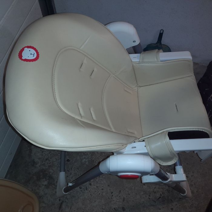 Scaun de masa pentru copii