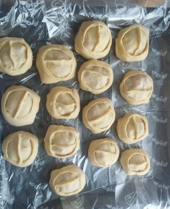 Принимаю заказы на манты , пельмени ,вареники , печенье и тортики