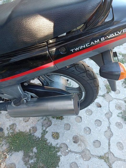 Продавам мотор GPZ Kawasaki 500 S