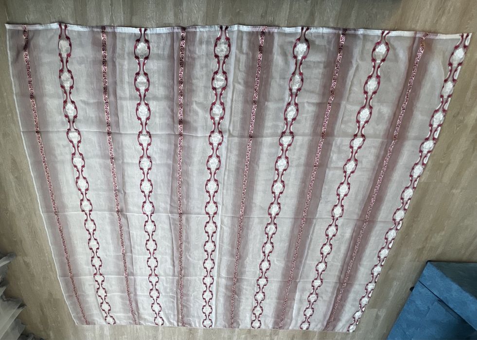 Продам шторы б/у